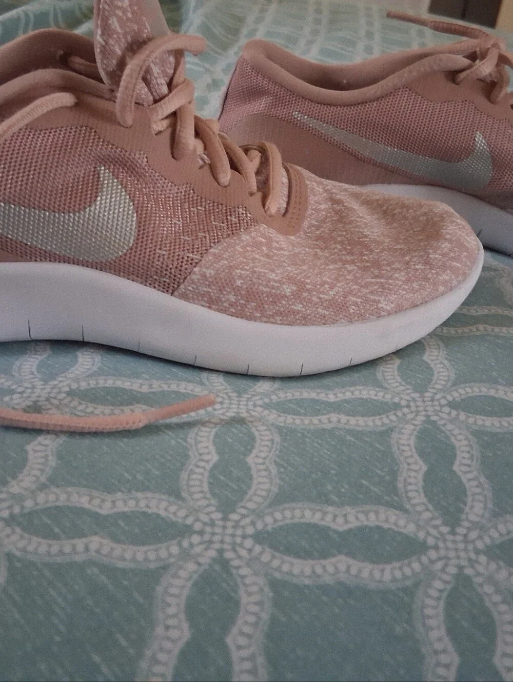 Nike Women Light Pink Mesh Running Sneakers Size 7 908995-002